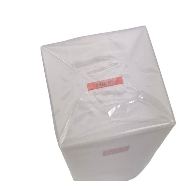 U Beauty The Plasma Lip Compound in Poppy - Picture 8 of 9